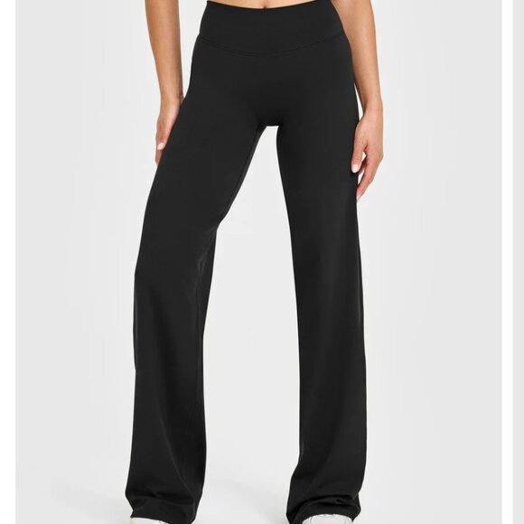 Oner Active Soft Motion Straight Leg Pants in Black - Picture 1 of 2